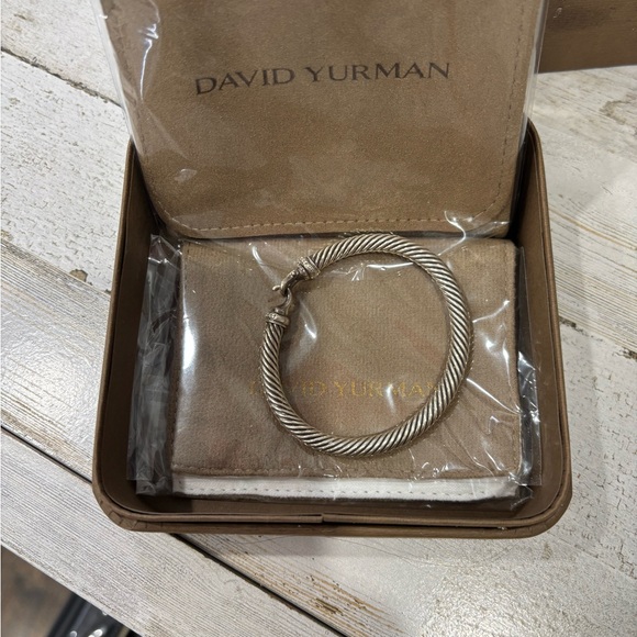 David Yurman Sterling Silver Cable Bracelet with Diamonds - Picture 2 of 3